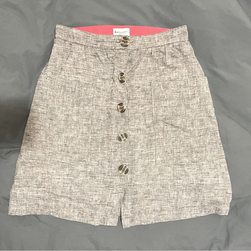 Bridge & Burn skirt, size M. Striped chambray. Cute! Barely worn.